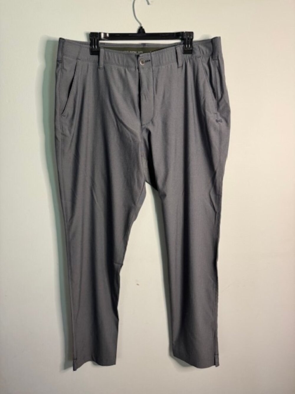 Under Armour Men's Loose Fit Gray Golf Pants 38x32